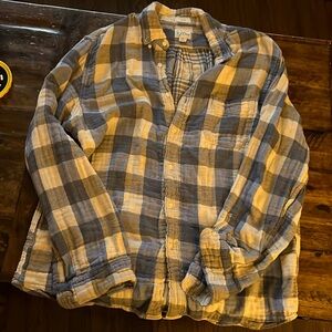 Men’s Size L Slim Plaid Shirt Blue / Grey - true colors shown best in 3rd photo
